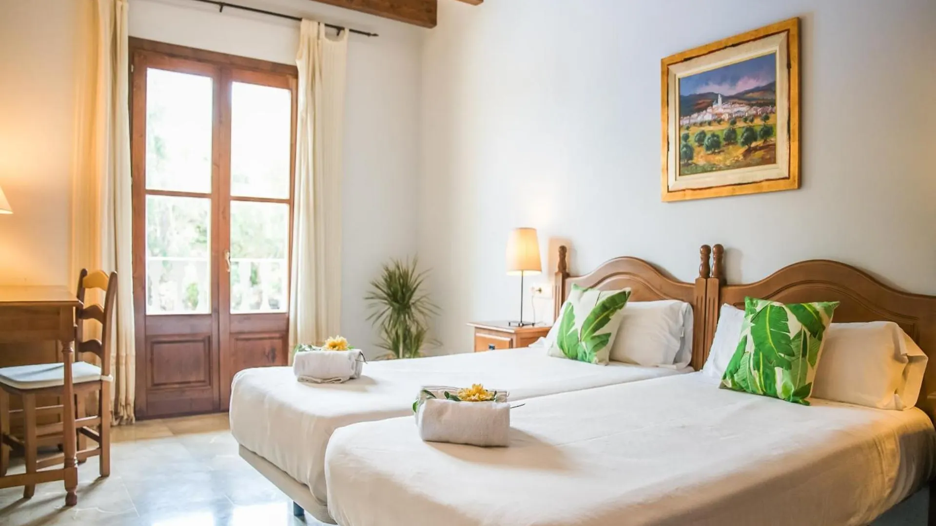 12 Person Country House In Petra Сasa de vacaciones
