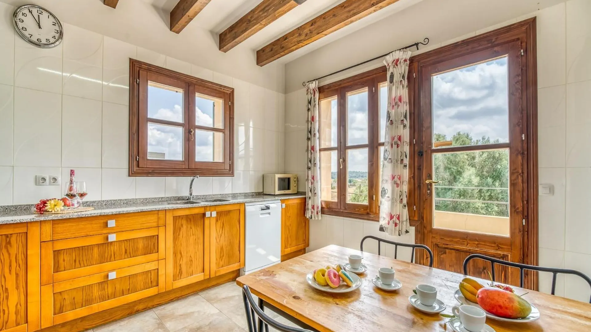 12 Person Country House In Petra Petra (Mallorca)