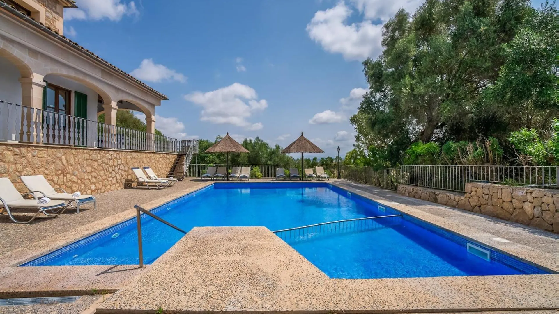 12 Person Country House In Petra 0*, Petra (Mallorca) España